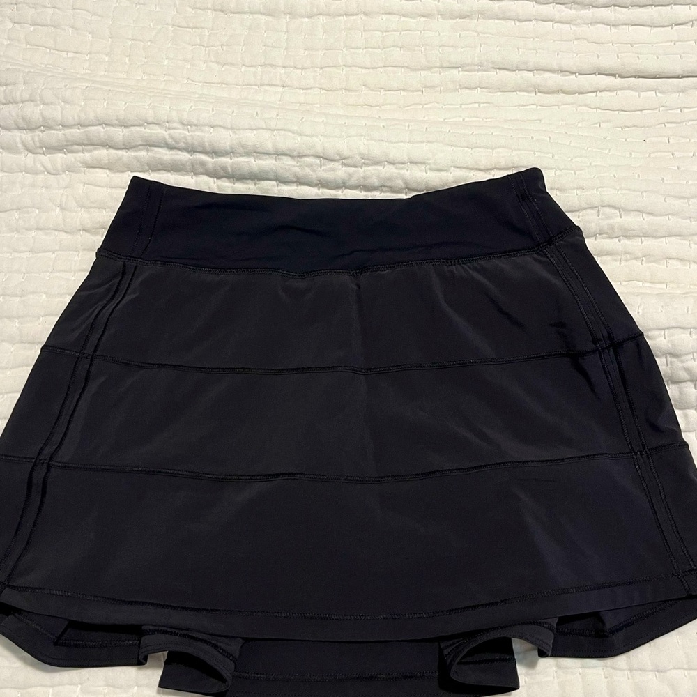 Never worn lulu skirt!